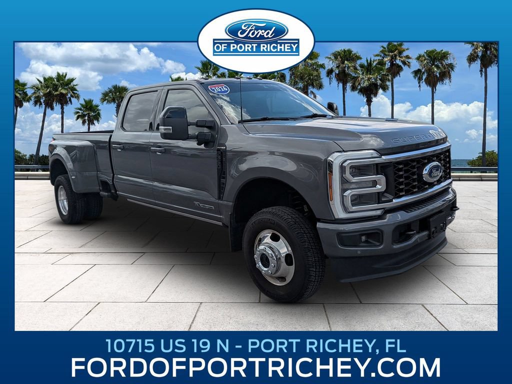 Used 2026 Ford F350 Platinum AWD/4WD image 1