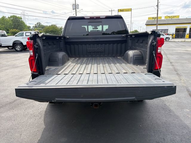 Used 2019 Chevrolet Silverado 1500 High Country w/ Technology Package AWD/4WD image 15
