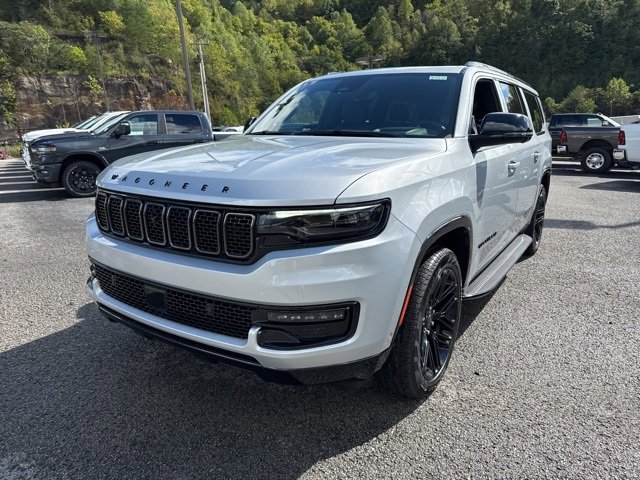 New 2025 Jeep Wagoneer L Series II w/ Convenience Group I image 7