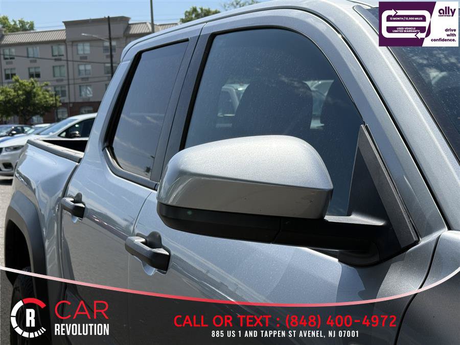 Used 2024 Toyota Tacoma TRD Off-Road AWD/4WD image 37