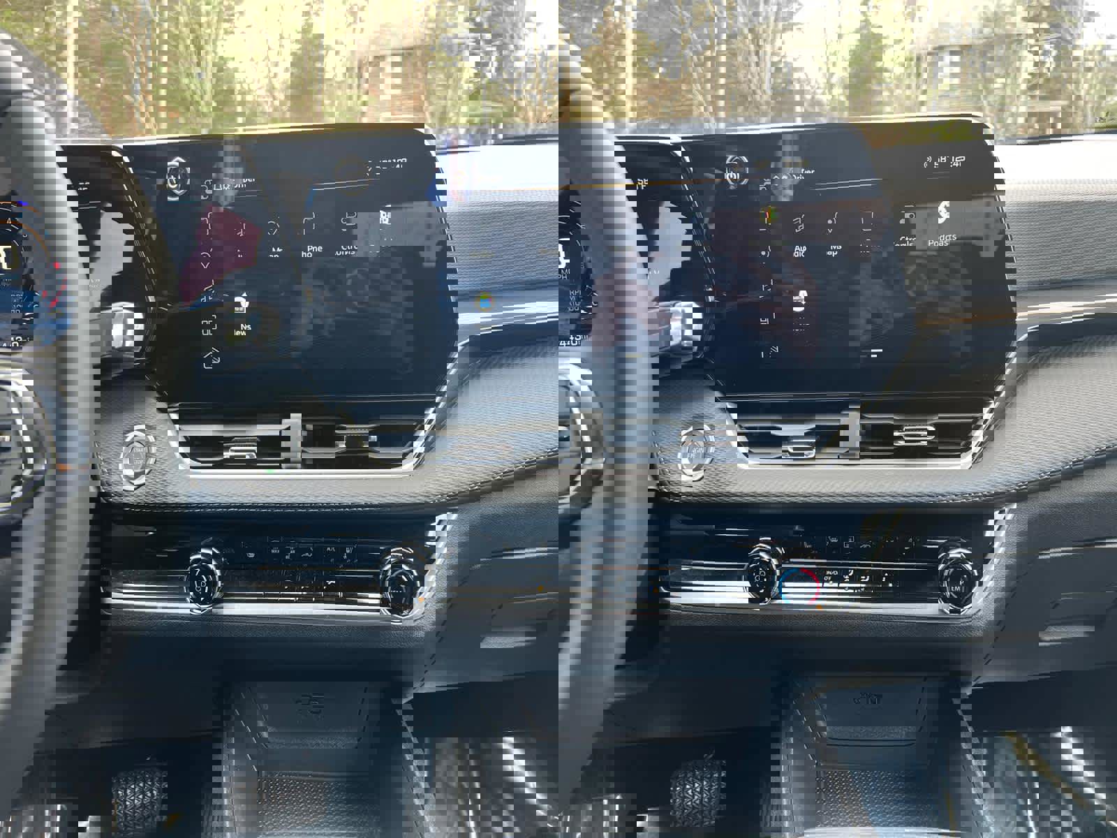 Certified 2025 Chevrolet Equinox LT w/ Safety and Technology Package AWD/4WD image 25