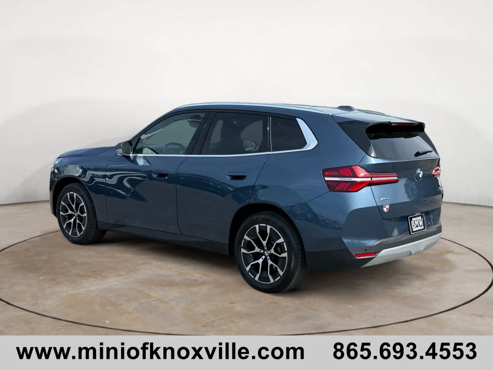 Used 2025 BMW X3 xDrive30i w/ Premium Package AWD/4WD image 10