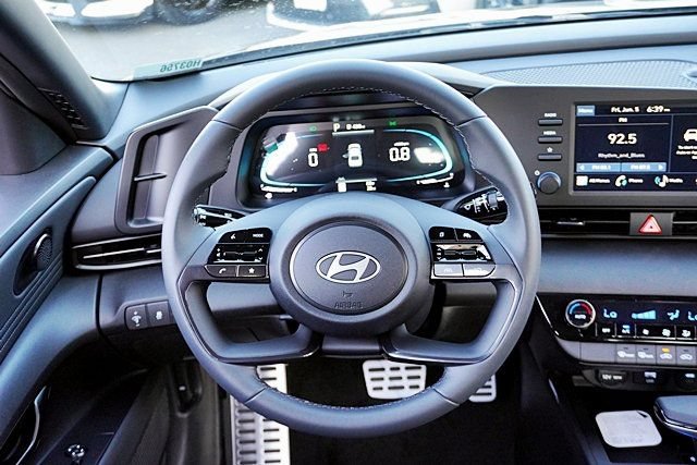 New 2026 Hyundai Elantra Sport FWD image 21