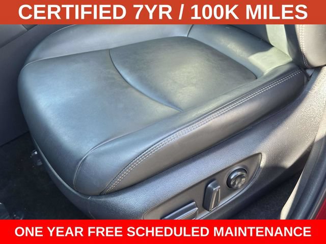 Used 2022 Toyota RAV4 XLE Premium AWD/4WD image 15