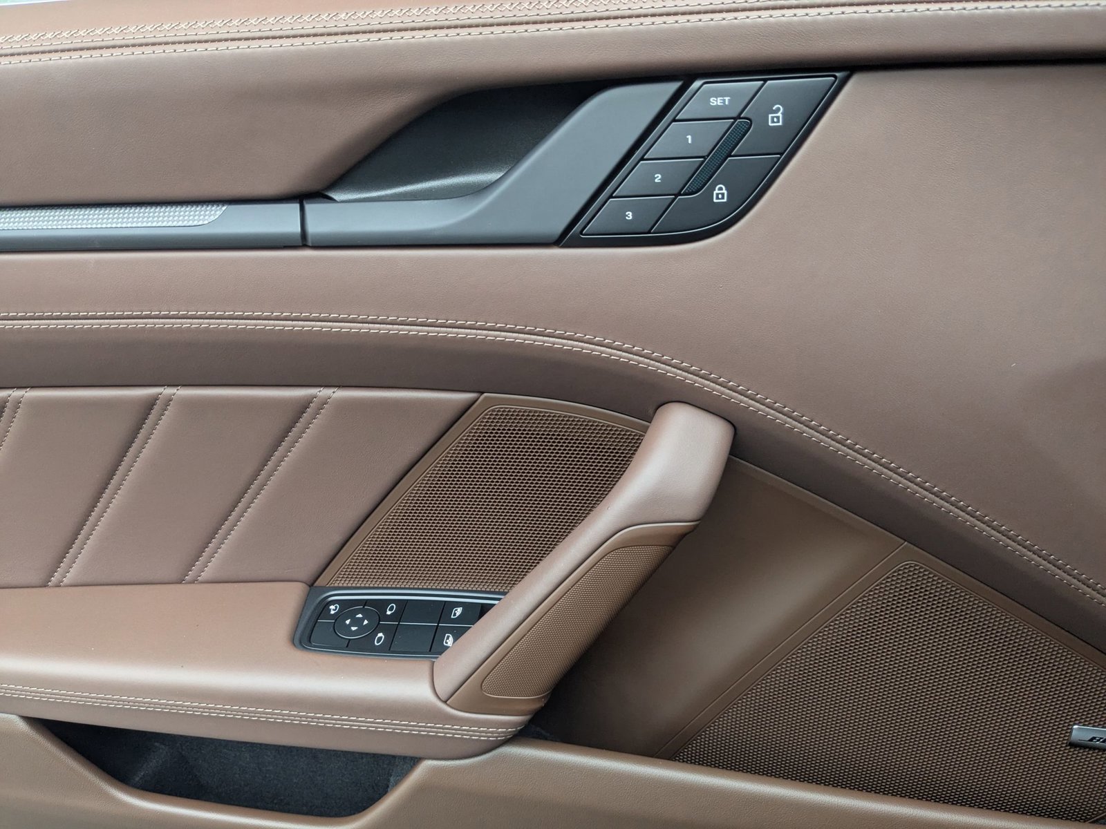 Used 2025 Porsche 911 Carrera S image 15