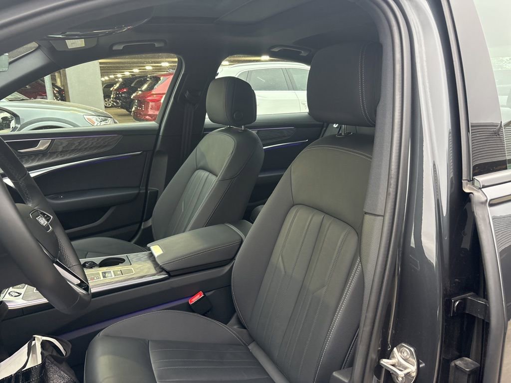 Used 2025 Audi A6 2.0T Premium w/ Convenience Plus Package image 13