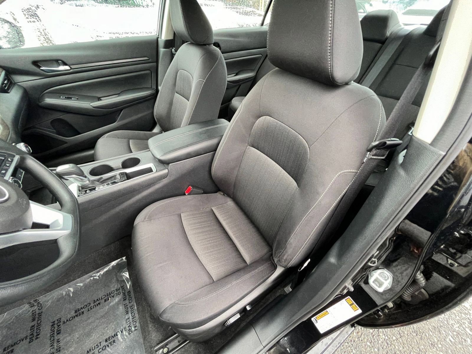 Used 2025 Nissan Altima 2.5 SV image 36