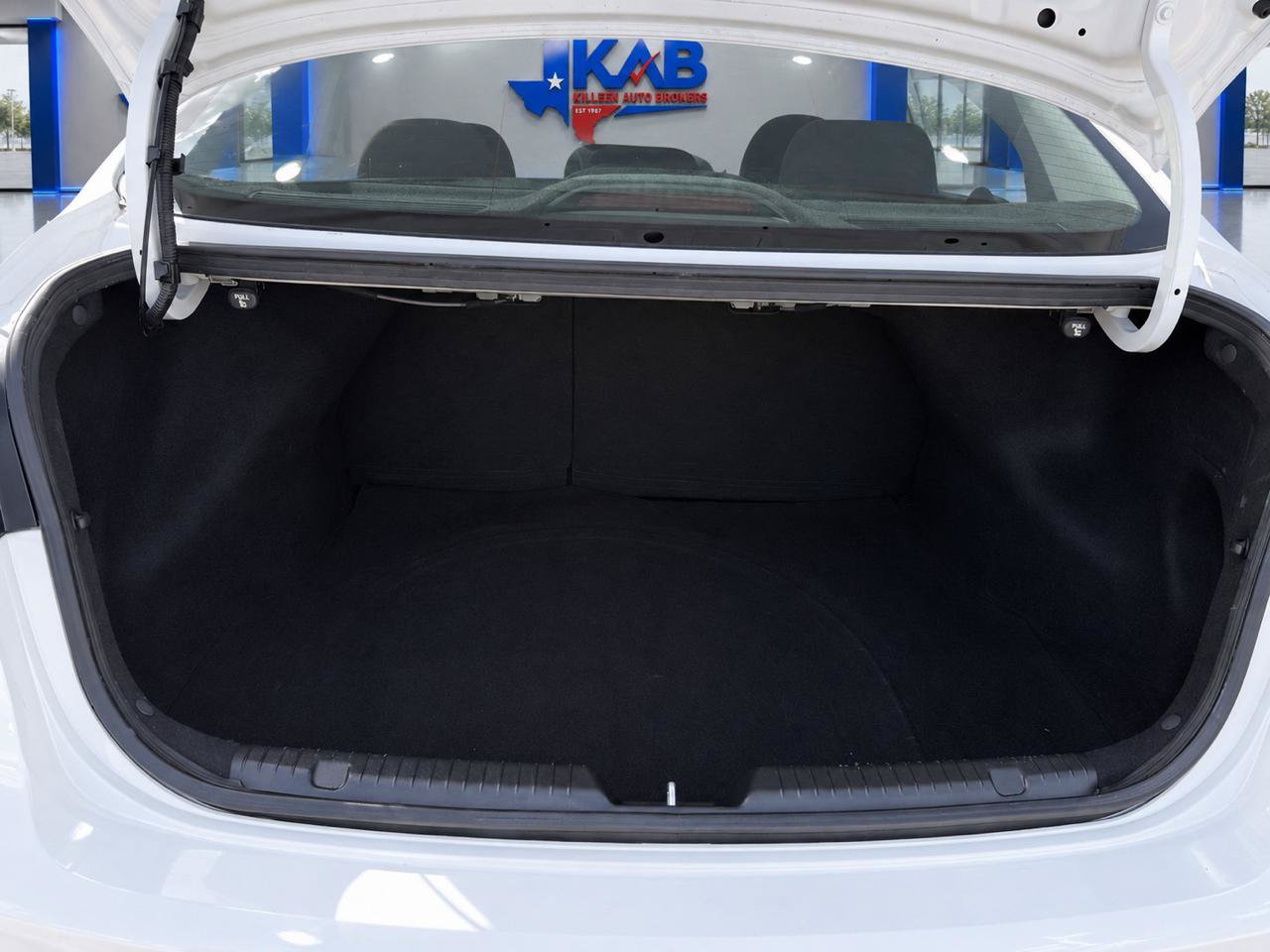 Used 2018 Kia Forte LX FWD image 14