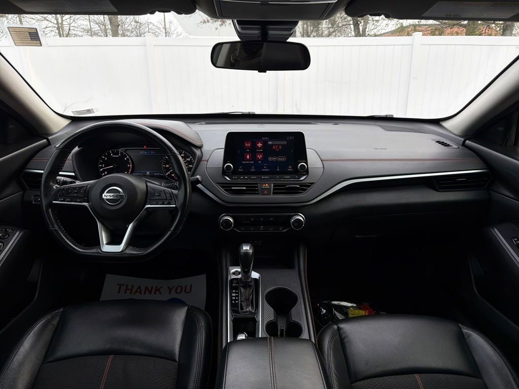 Used 2022 Nissan Altima 2.5 SR image 23