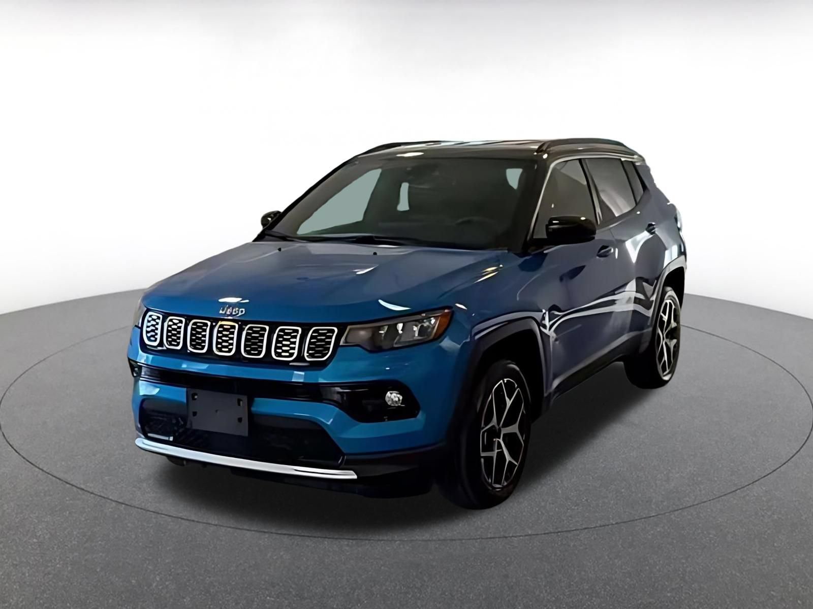 Used 2025 Jeep Compass Limited AWD/4WD image 4