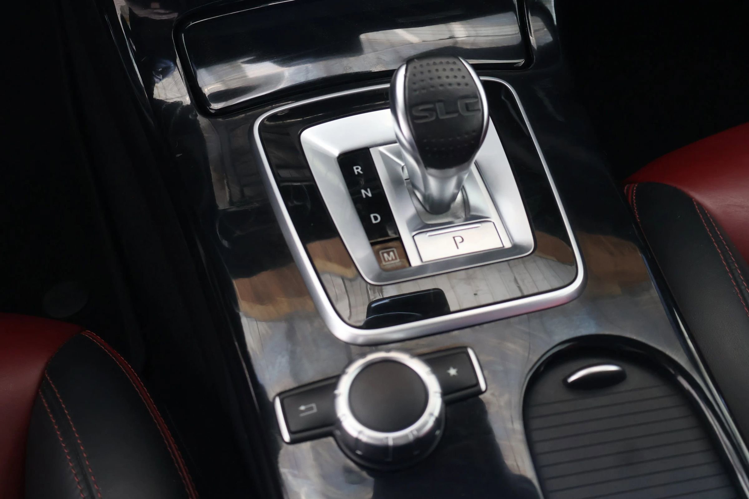 Used 2018 Mercedes-Benz SLC 43 AMG SLC 43 AMG Roadster 2D image 25