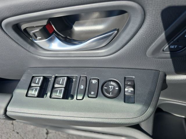 New 2025 Honda Pilot Touring image 29