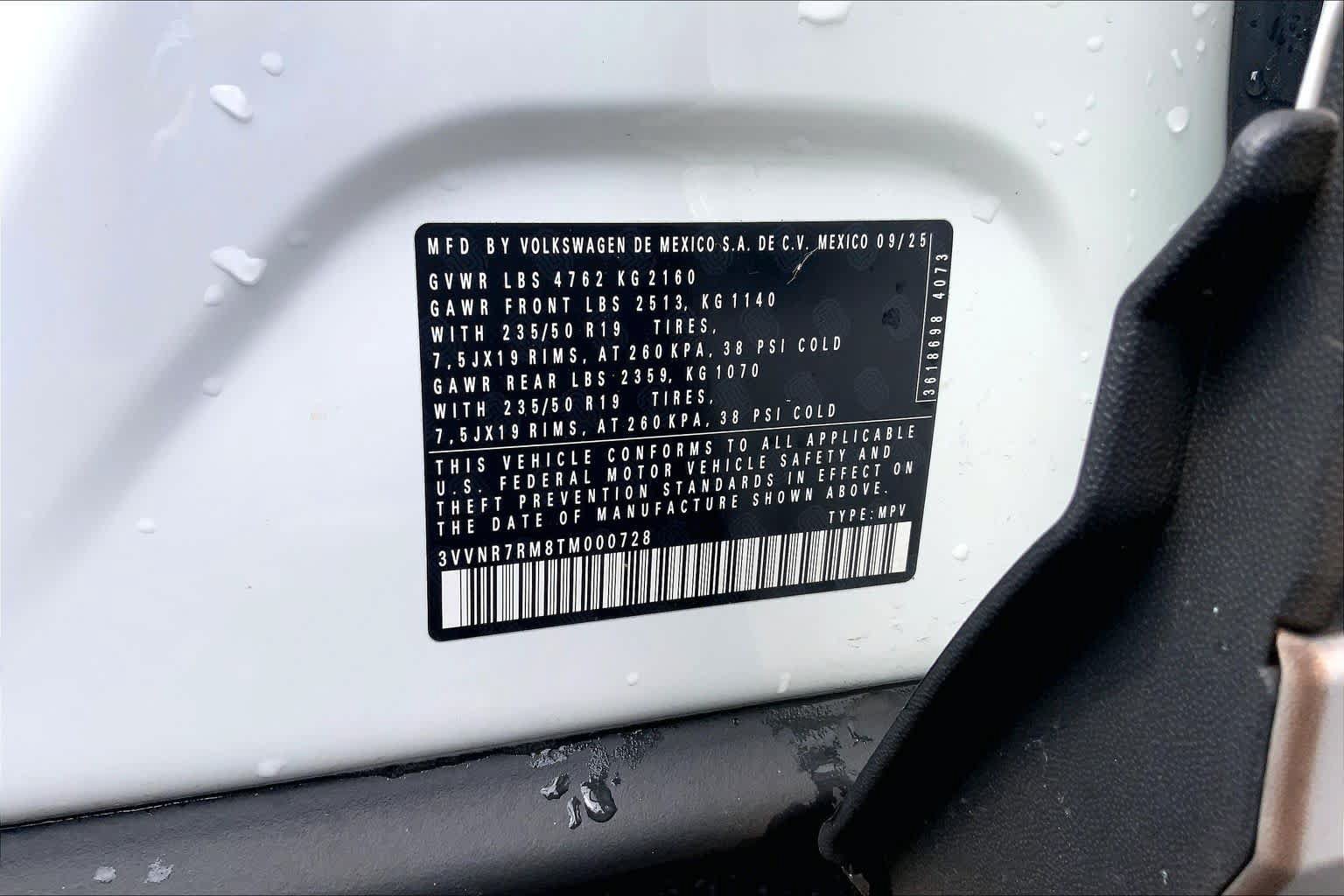 Certified 2026 Volkswagen Tiguan SE FWD image 20