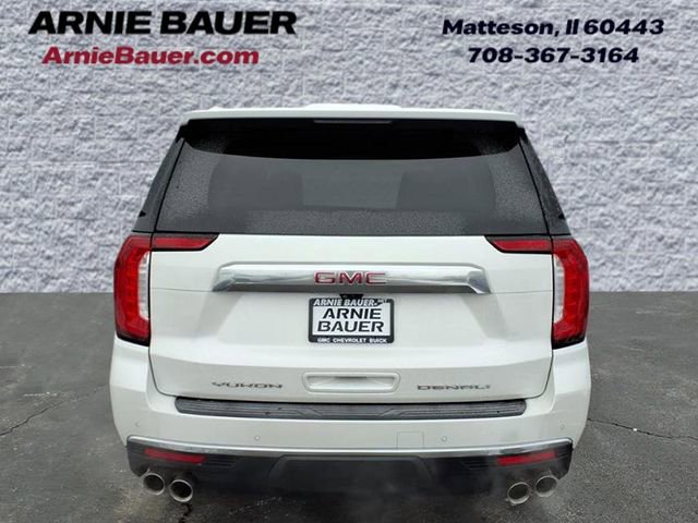 Used 2021 GMC Yukon Denali w/ Denali Premium Package image 8