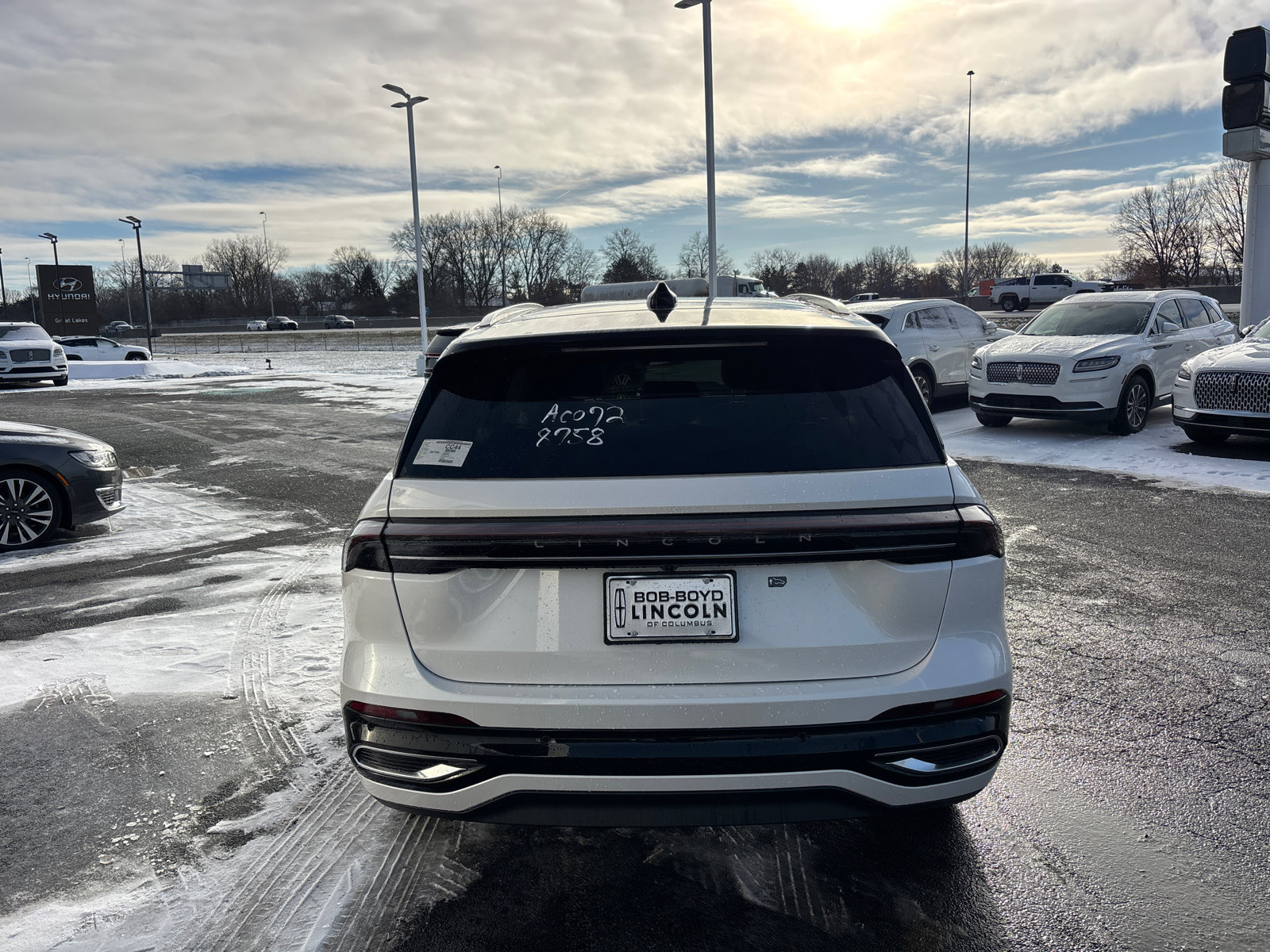 New 2026 Lincoln Nautilus Reserve image 6