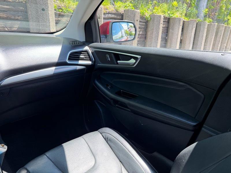 Used 2018 Ford Edge Titanium w/ Canadian Touring Package AWD/4WD image 13