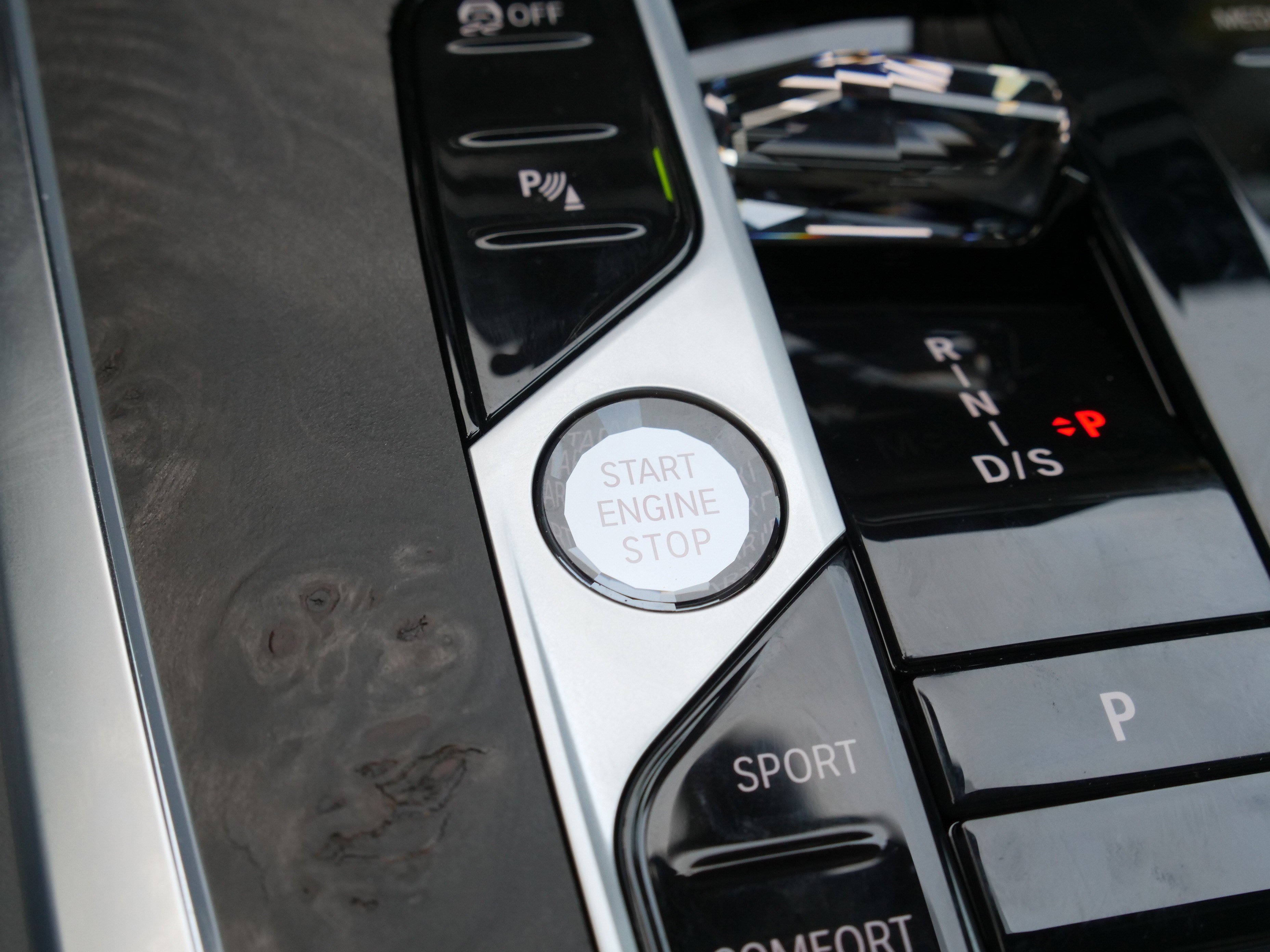 New 2026 BMW X7 xDrive40i w/ Executive Package image 28