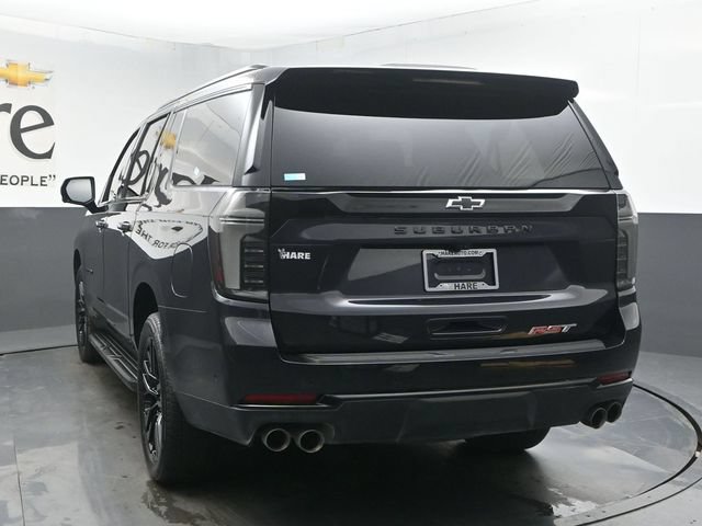 Certified 2026 Chevrolet Suburban RST w/ RST Capability Package AWD/4WD image 38