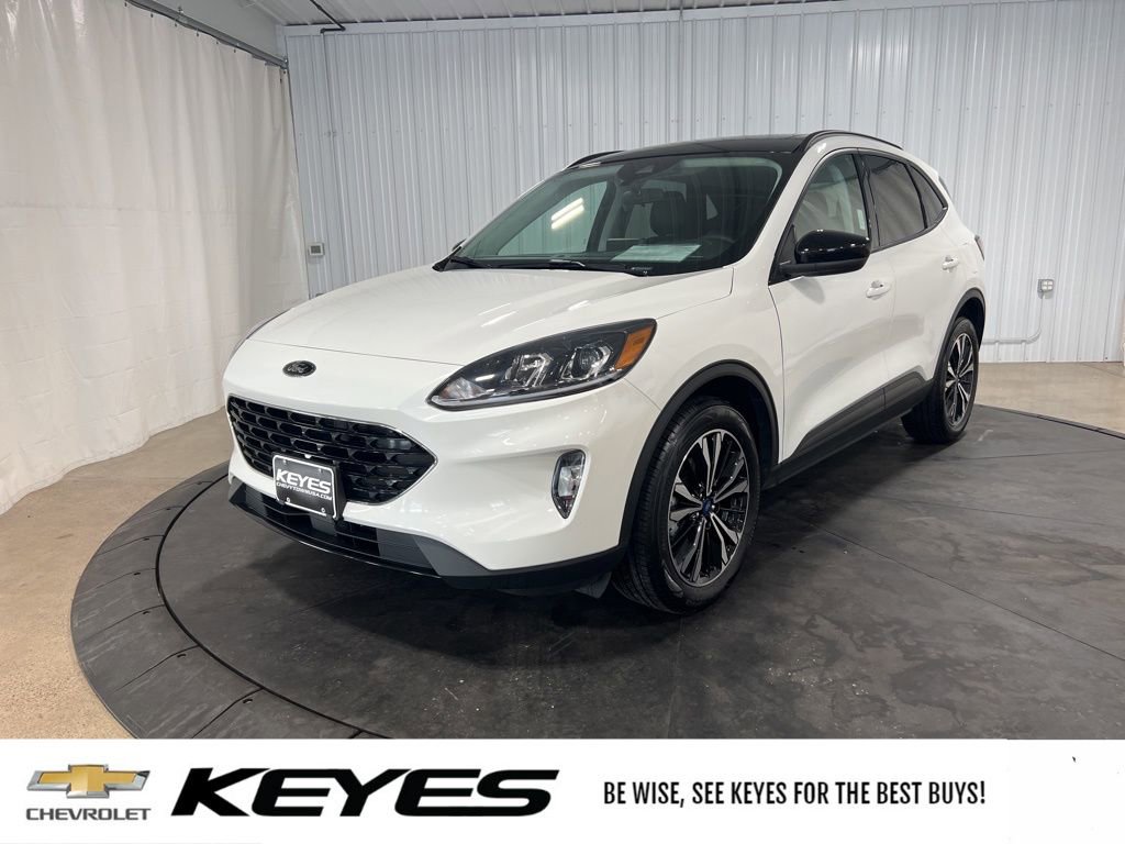 Used 2022 Ford Escape SEL w/ SEL Stealth AWD Package image 1