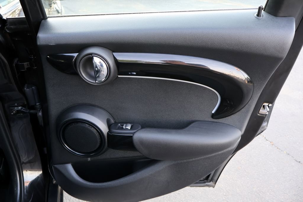 Used 2022 MINI Cooper S FWD image 20