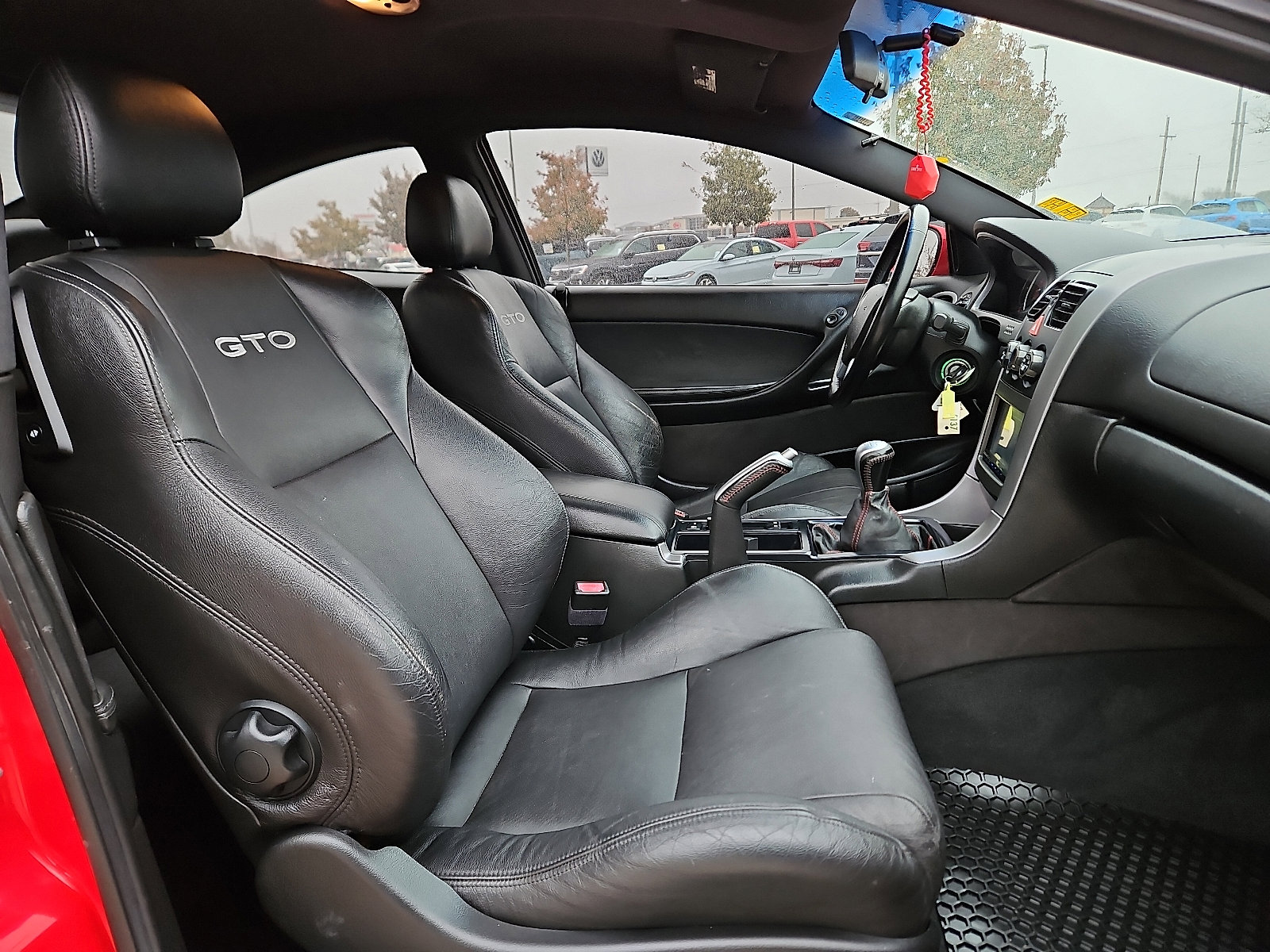 Used 2006 Pontiac GTO image 12