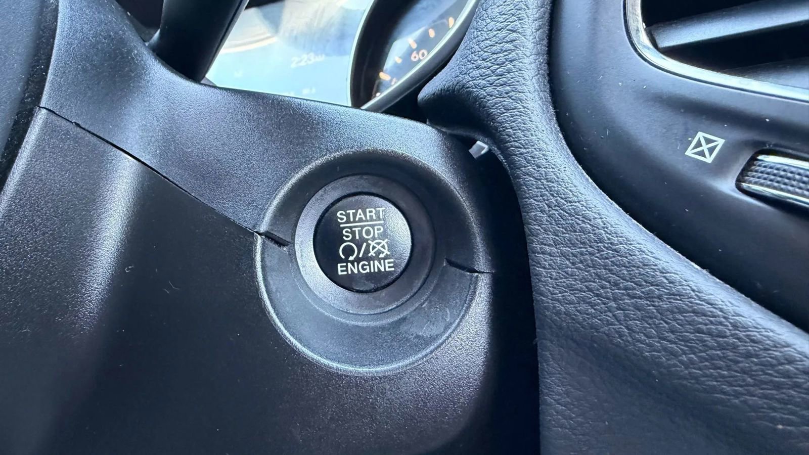 Used 2019 Jeep Compass Latitude w/ Popular Equipment Group image 40