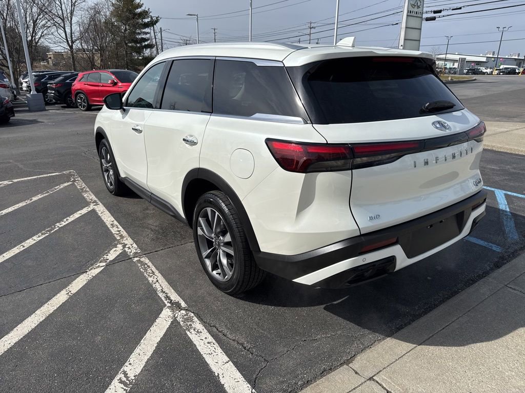 Certified 2024 INFINITI QX60 Luxe image 7