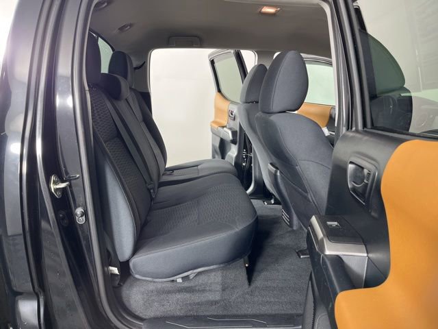 Used 2017 Toyota Tacoma SR5 image 43