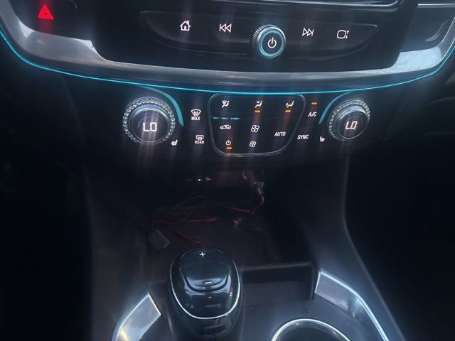 Used 2018 Chevrolet Traverse LT AWD/4WD image 23