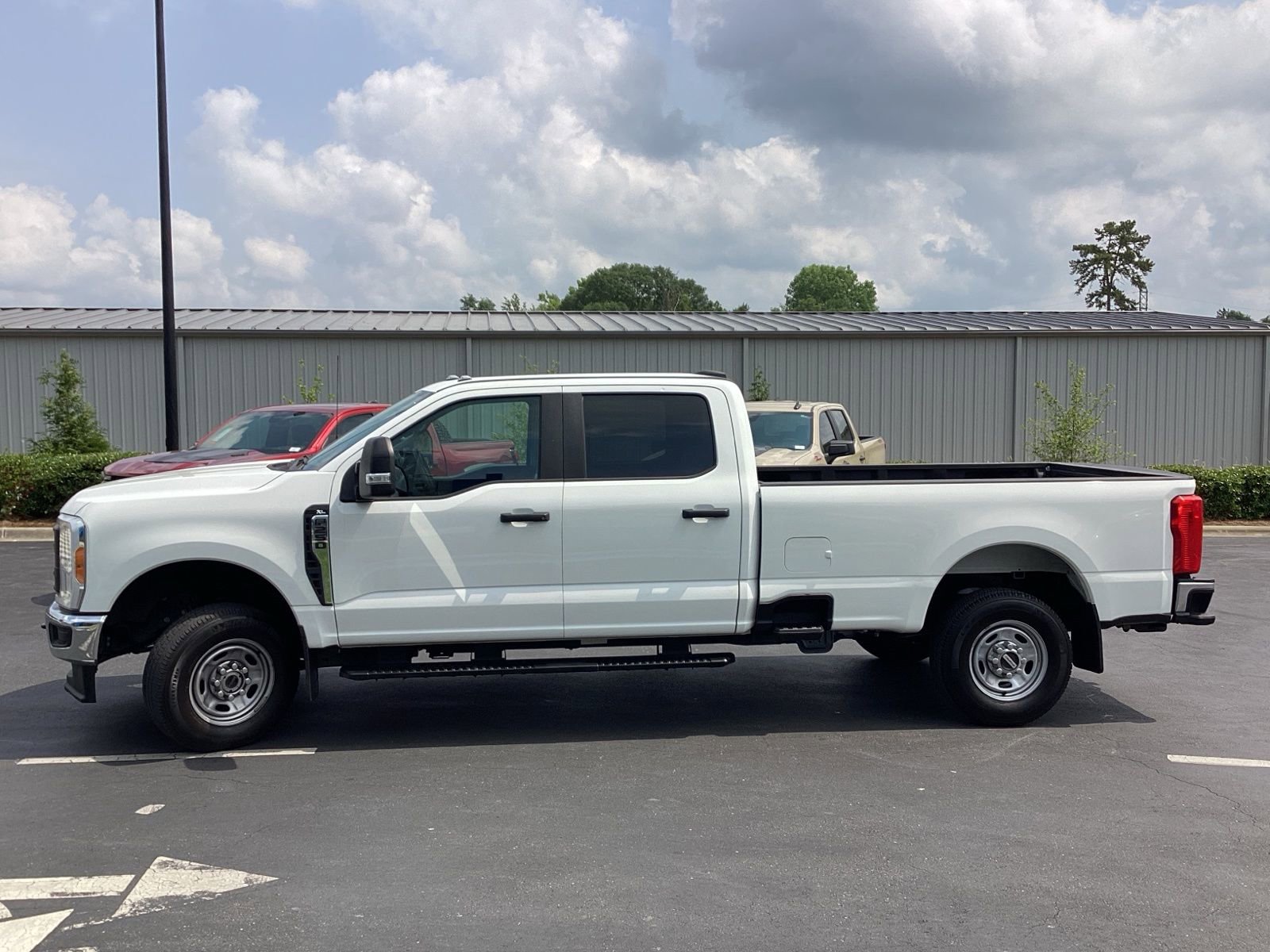 Used 2023 Ford F250 XL w/ Snow Plow Prep Package image 7