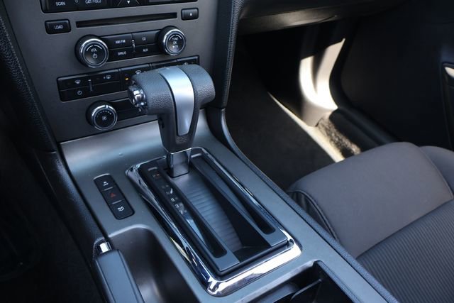 Used 2012 Ford Mustang Convertible image 25