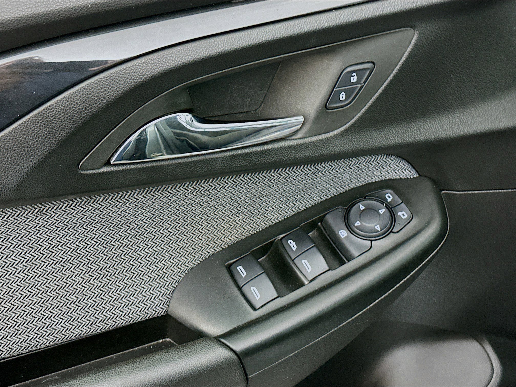 Used 2023 Chevrolet TrailBlazer LS image 15