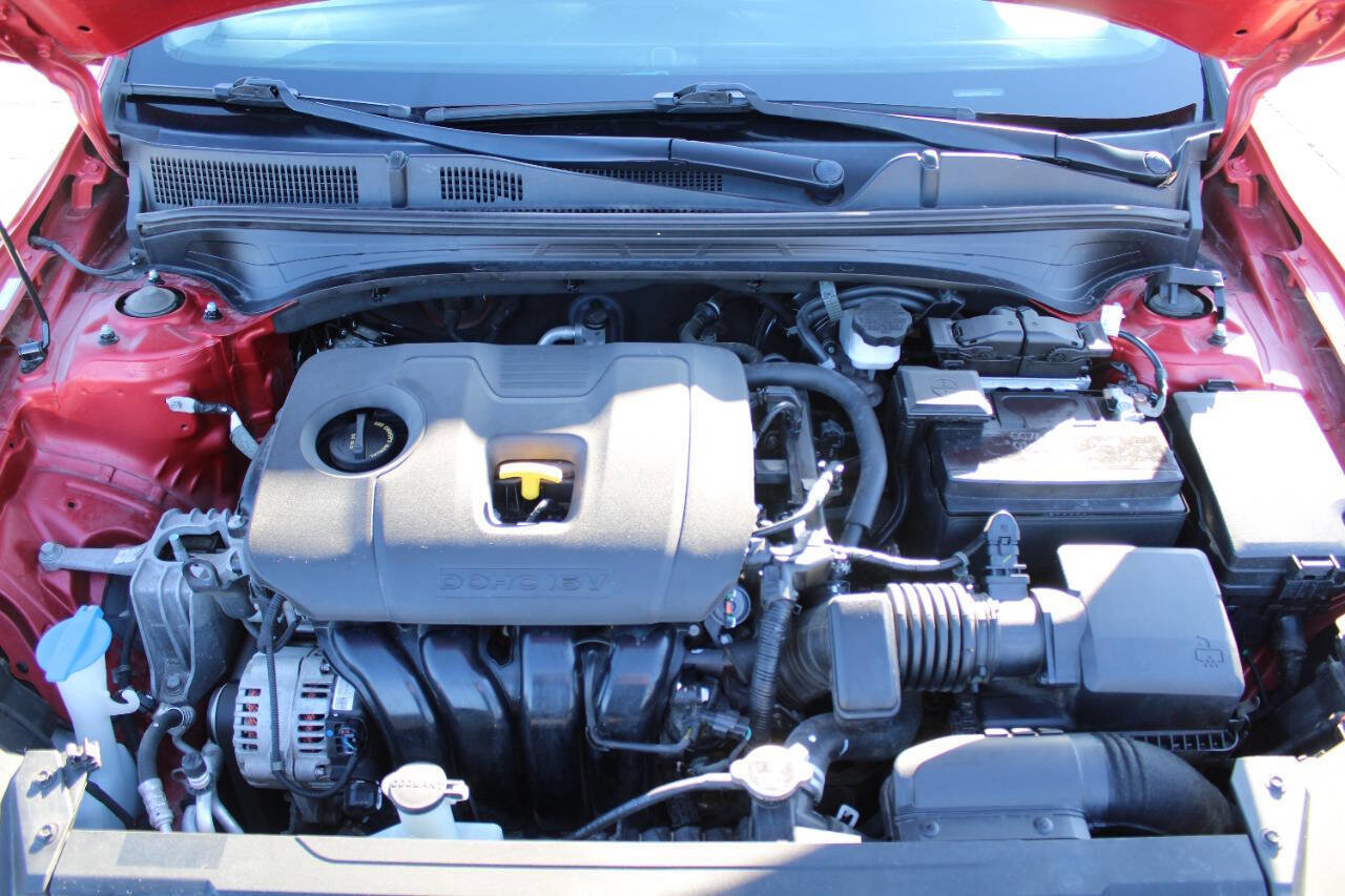 Used 2021 Kia Forte LXS image 17