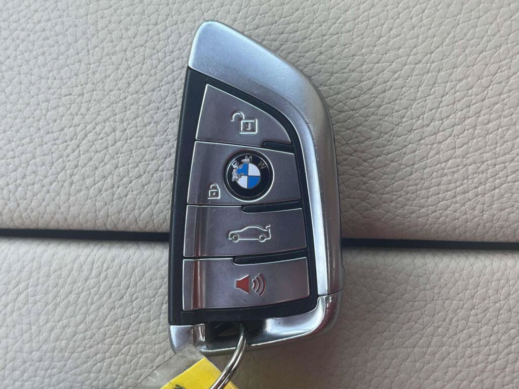Used 2017 BMW X5 xDrive35i AWD/4WD image 4