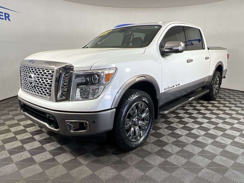 Used 2018 Nissan Titan Platinum Reserve w/ Platinum Utility Package AWD/4WD image 2