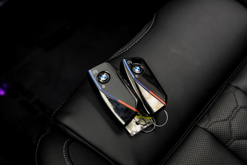 Used 2025 BMW X5 M Competition w/ Executive Package AWD/4WD image 77