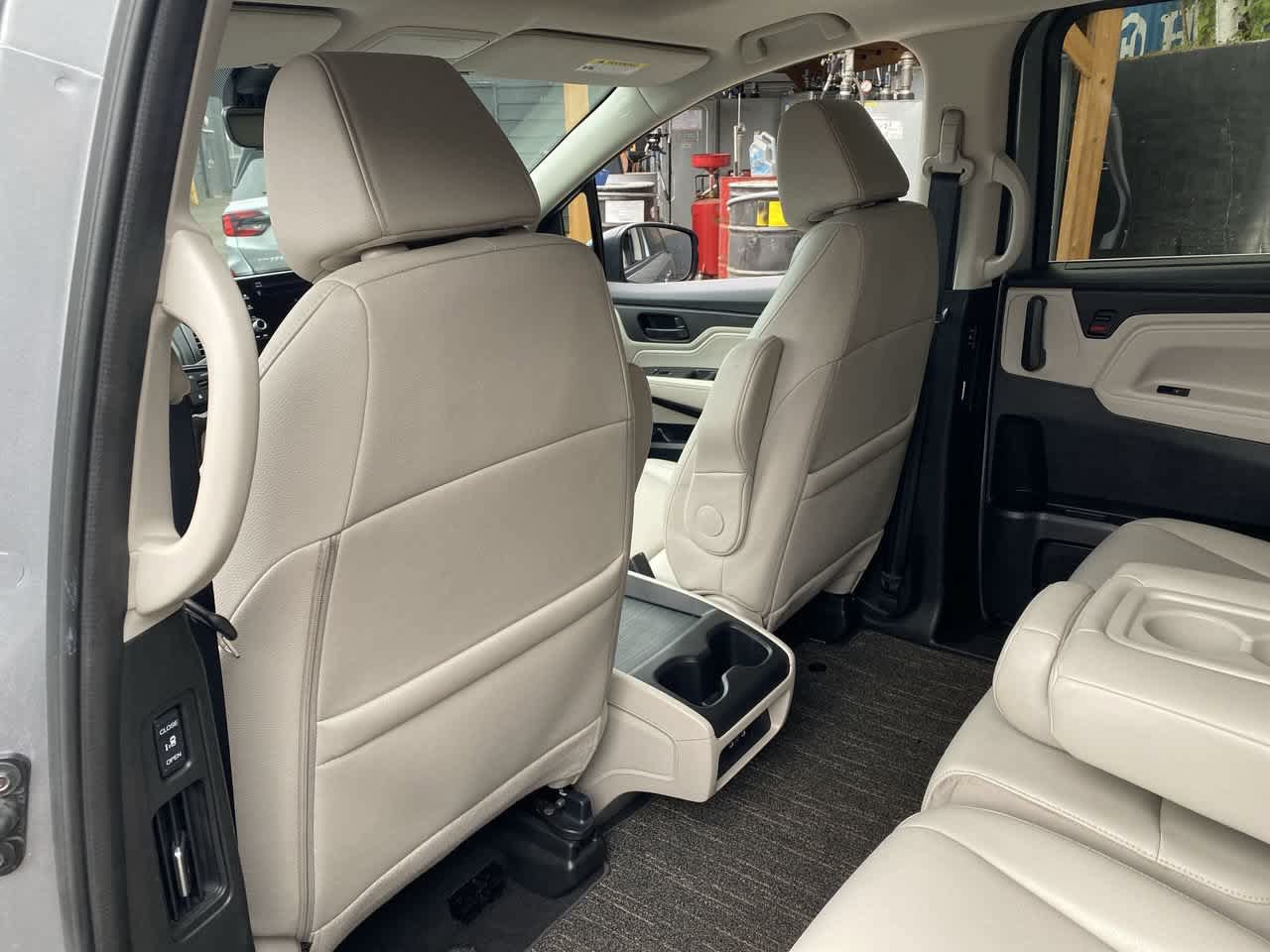 Used 2025 Honda Odyssey EX-L image 14