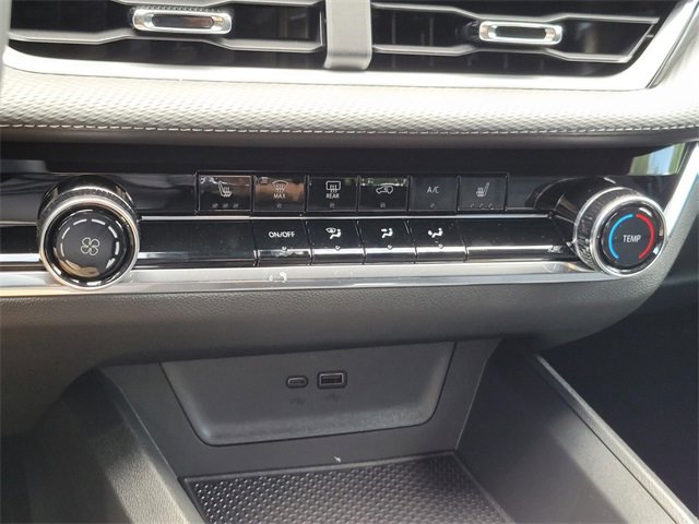 New 2026 Chevrolet Equinox LT image 18