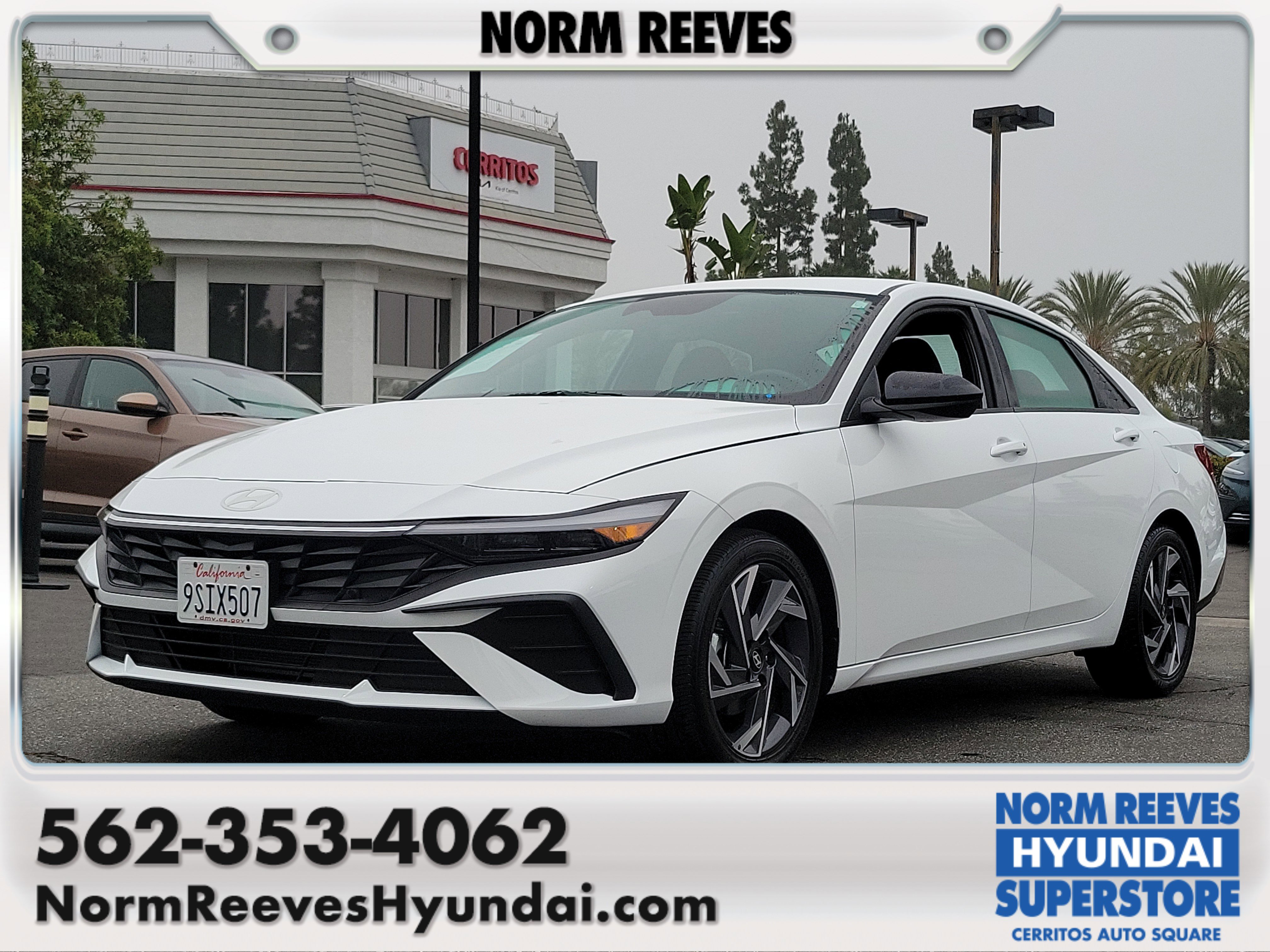 Certified 2025 Hyundai Elantra Sport w/ Cargo Package