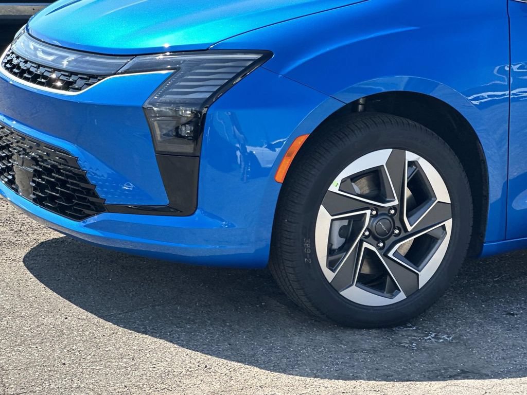 New 2027 Chrysler Pacifica Limited AWD/4WD image 7