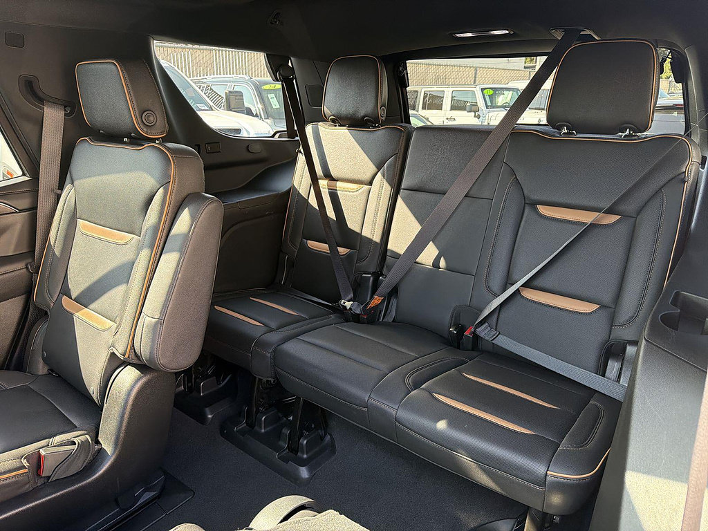 Used 2023 GMC Yukon AT4 w/ Max Trailering Package AWD/4WD image 42