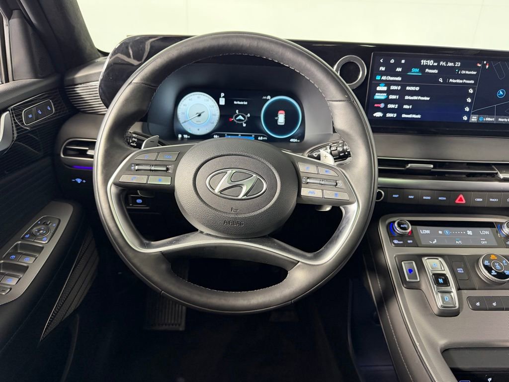 Used 2025 Hyundai Palisade Calligraphy image 12