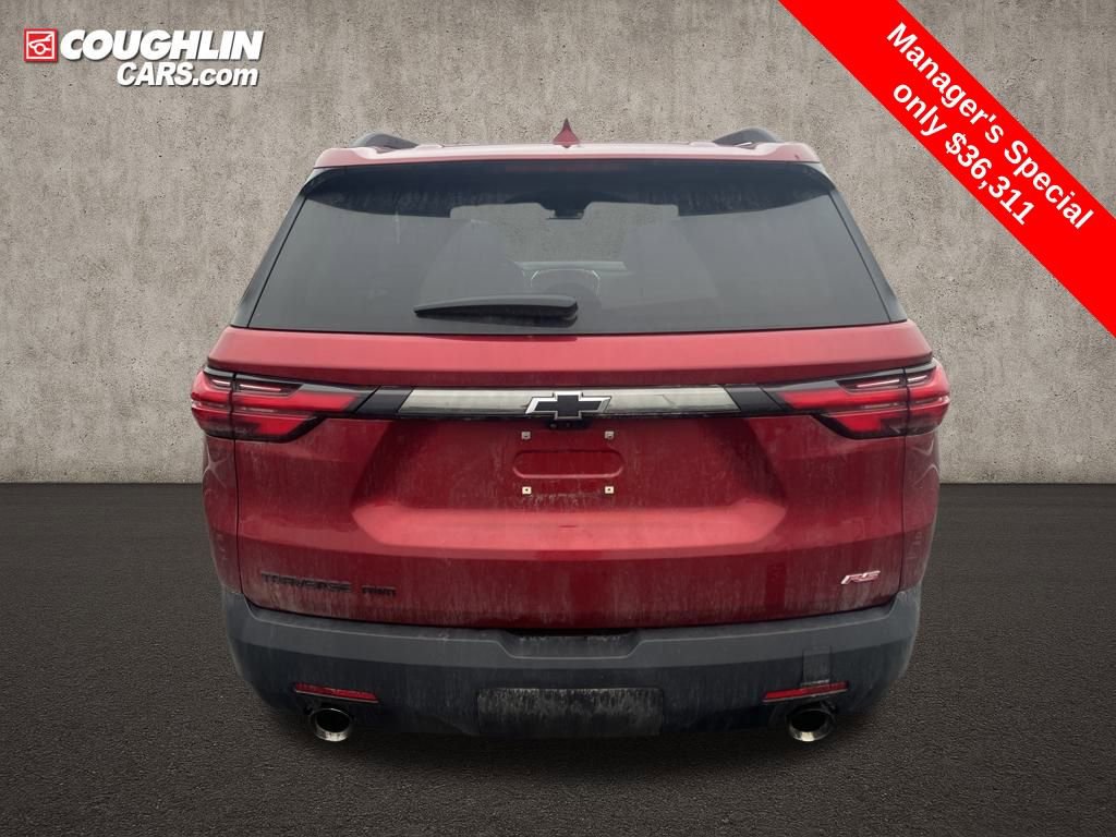Used 2023 Chevrolet Traverse RS image 5