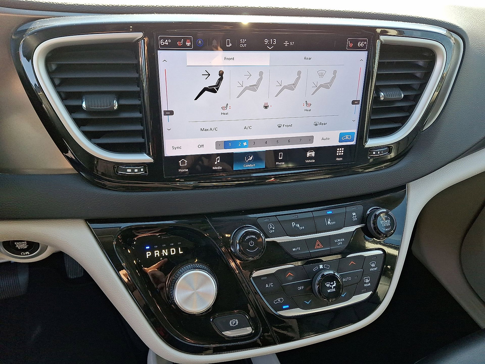 Used 2024 Chrysler Pacifica Touring-L FWD image 19