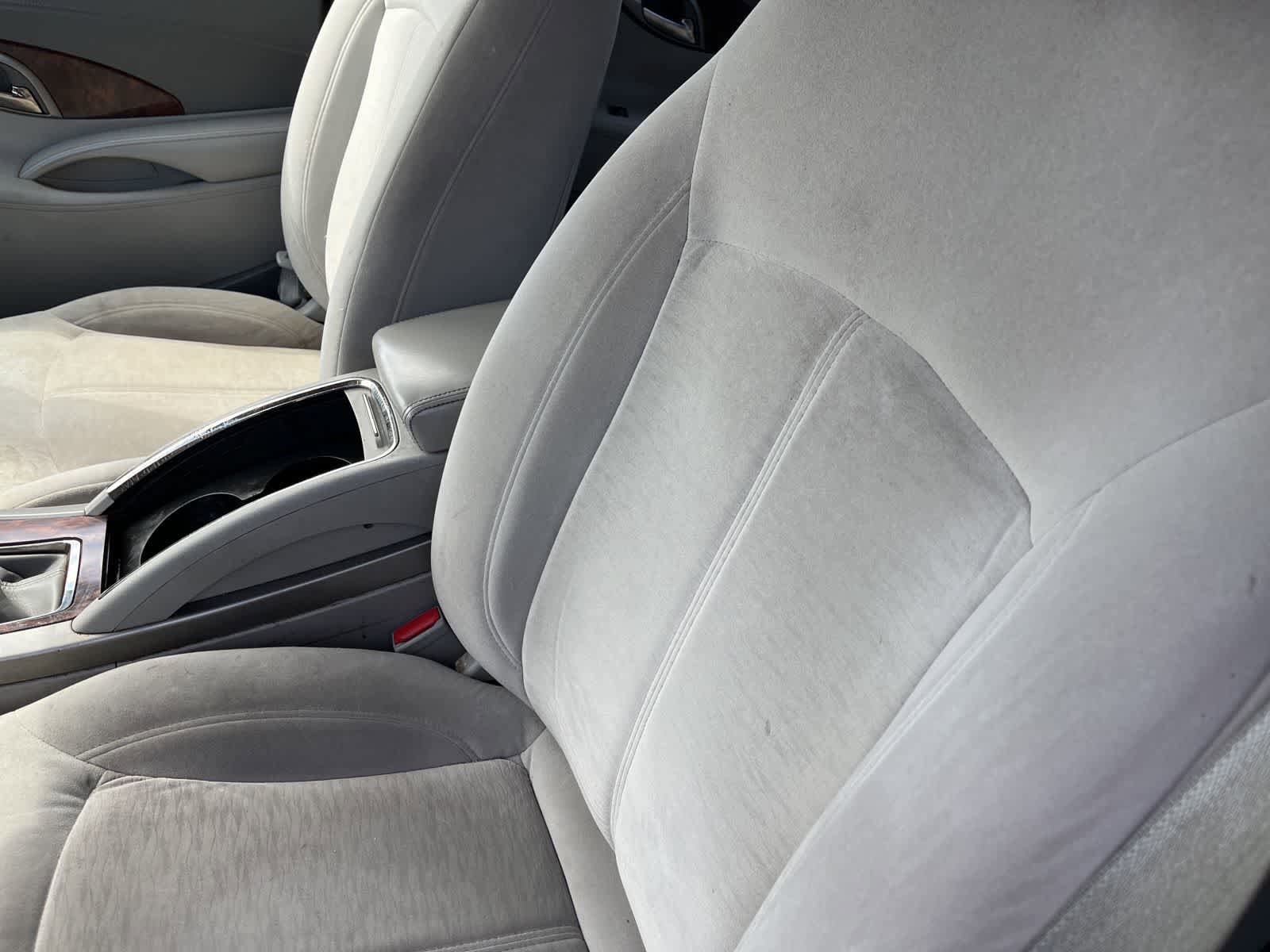 Used 2010 Buick LaCrosse CXL FWD image 23
