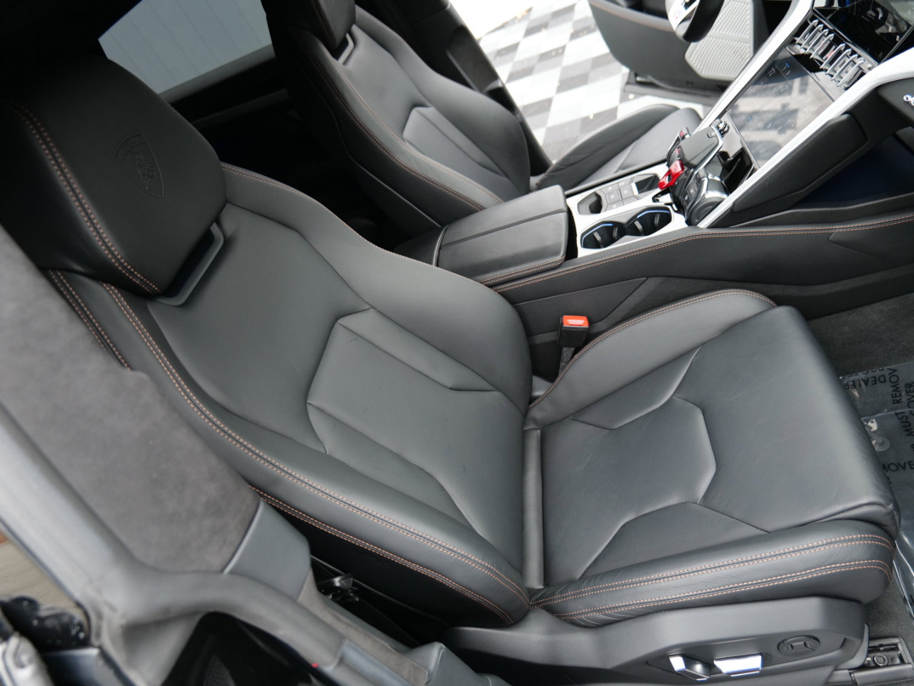 Used 2021 Lamborghini Urus image 38