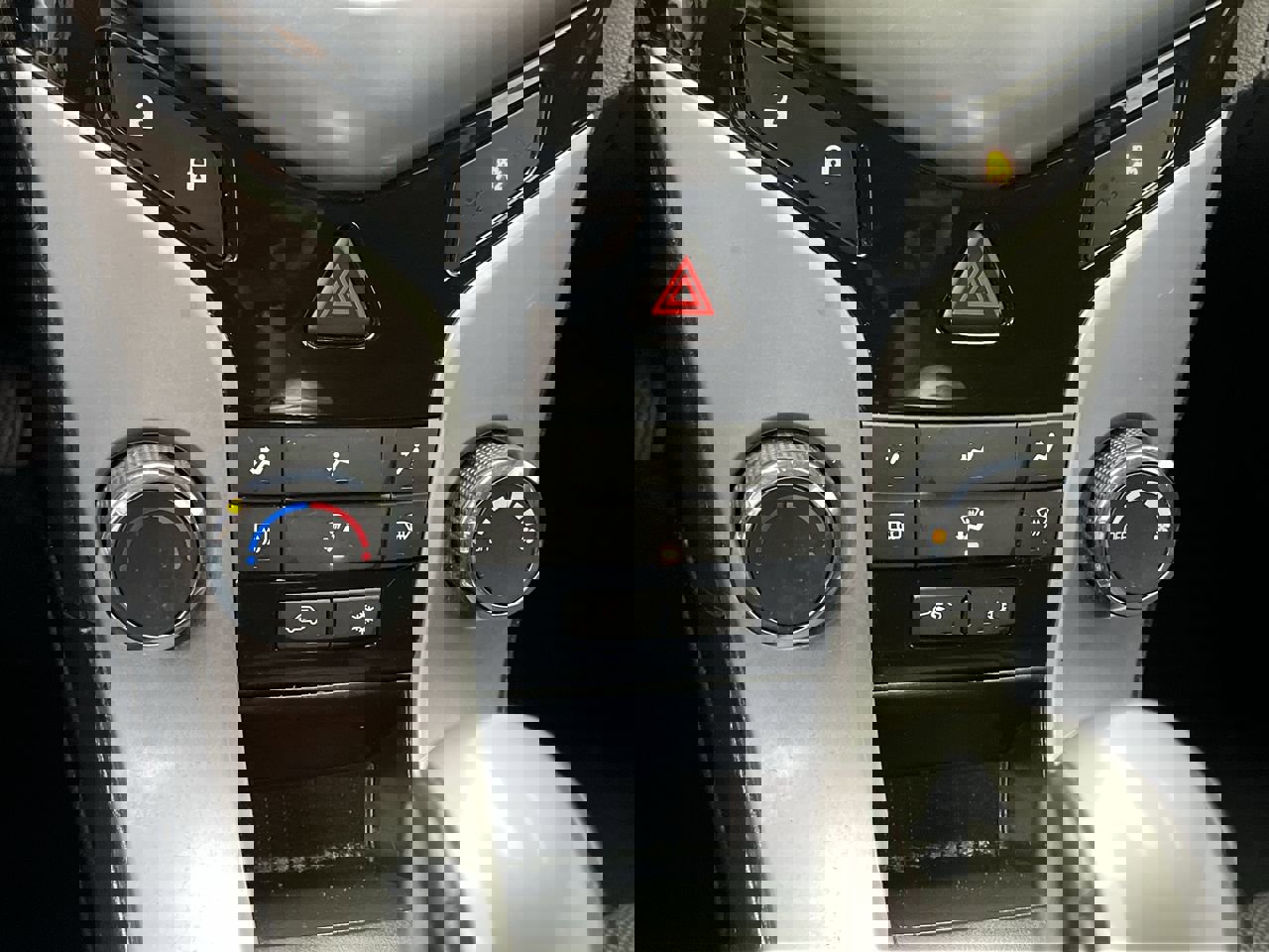 Used 2013 Chevrolet Cruze LT FWD image 16