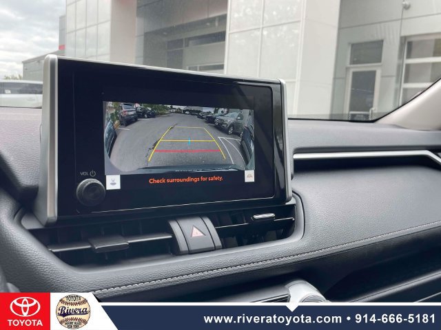 Certified 2025 Toyota RAV4 LE AWD/4WD image 28