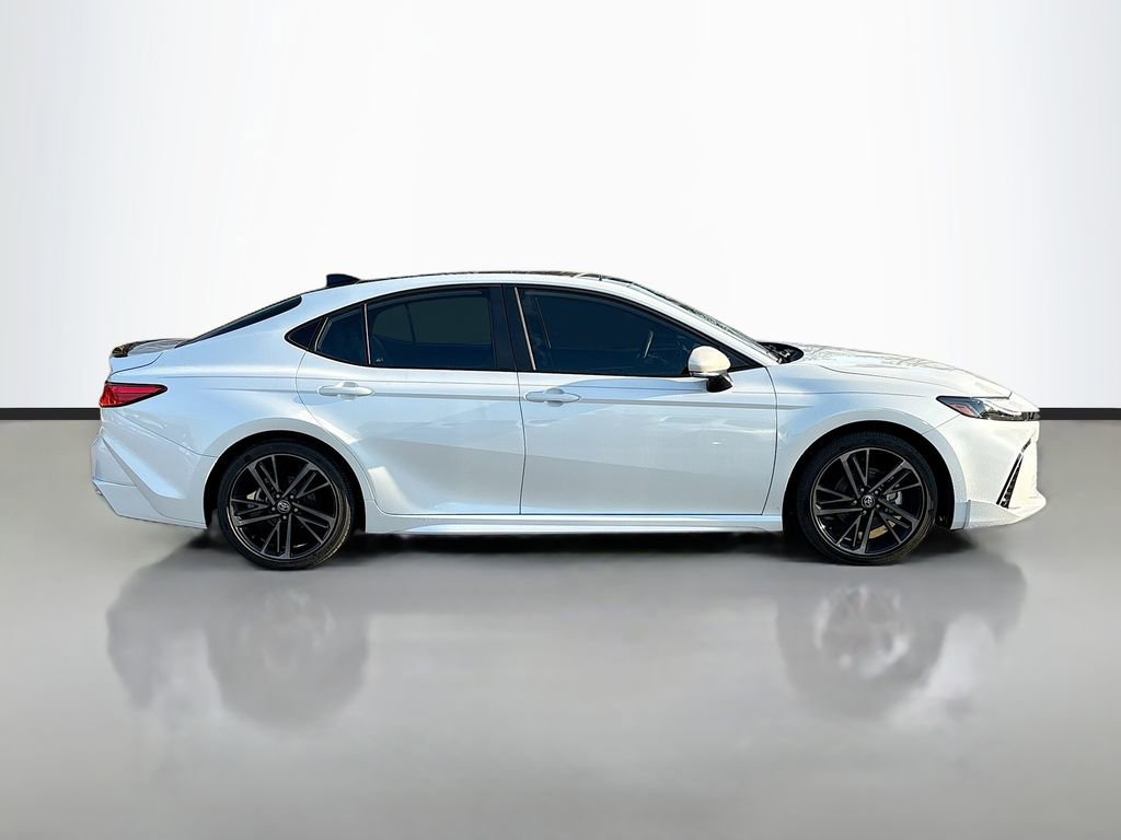 Used 2025 Toyota Camry XSE image 9