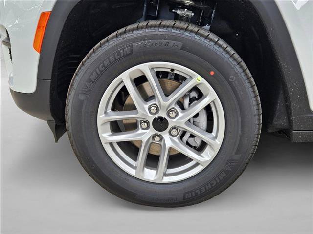 New 2026 Jeep Grand Cherokee Laredo X RWD image 10